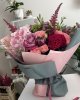 Buchet cu hortensie roz, trandafiri si specialitati