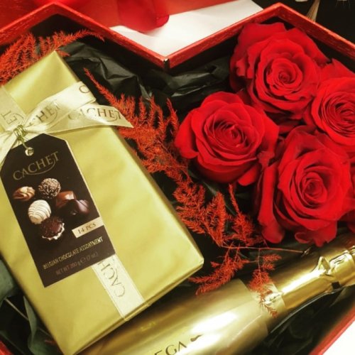 Corazon box 5 & Bottega & Pralines