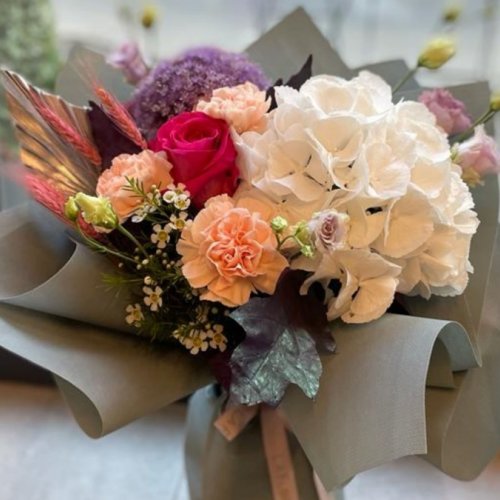 Buchet cu hortensie alba