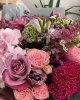 Buchet cu hortensie roz, trandafiri si specialitati