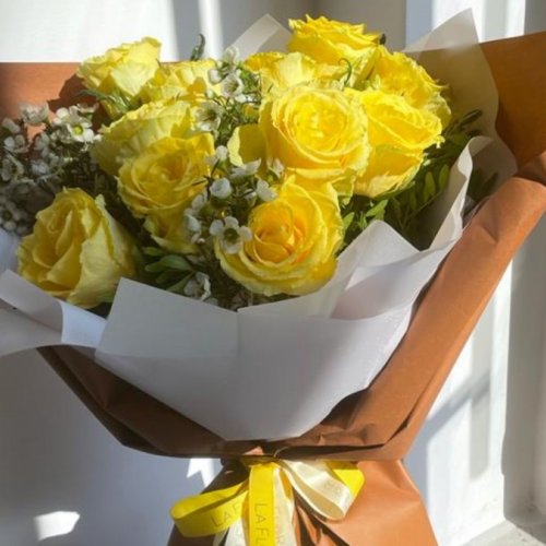 Buchet cu trandafiri galbeni SONRISA 21
