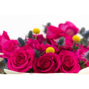 Buchet cu trandafiri fuchsia DESEO 15