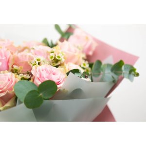 Buchet cu trandafiri roz SUEÑO 15