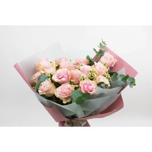 Buchet cu trandafiri roz SUEÑO 15